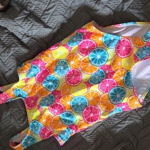 π5/$20πColorful Citrus Fruit Patterned swim Suit
